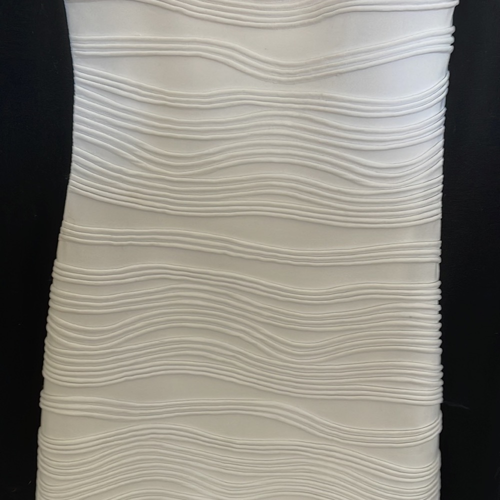 Like NEW Women’s Calvin Klein Dress Size 4 - Picture 4 of 7